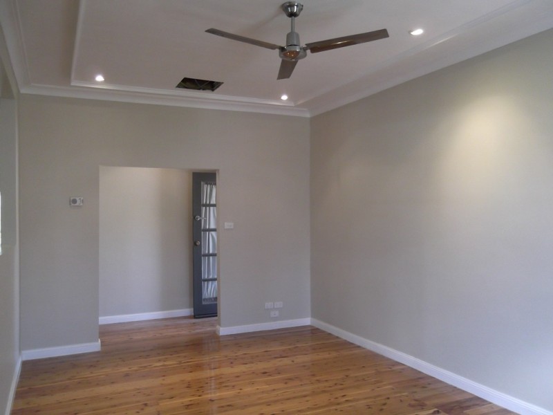 130 Crown Street, West Tamworth NSW 2340