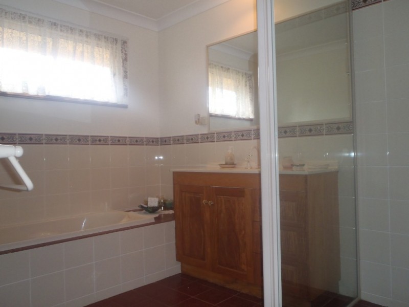 62 Greg Norman Drive, Tamworth NSW 2340