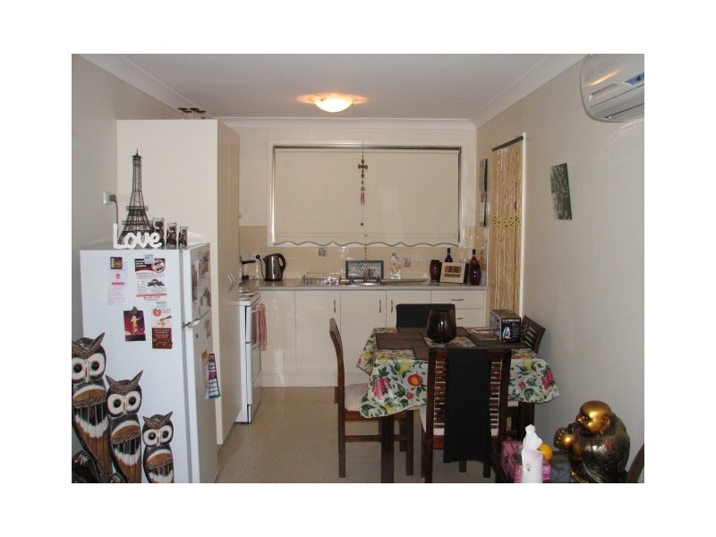 6 Illoura Street, Hillvue NSW 2340