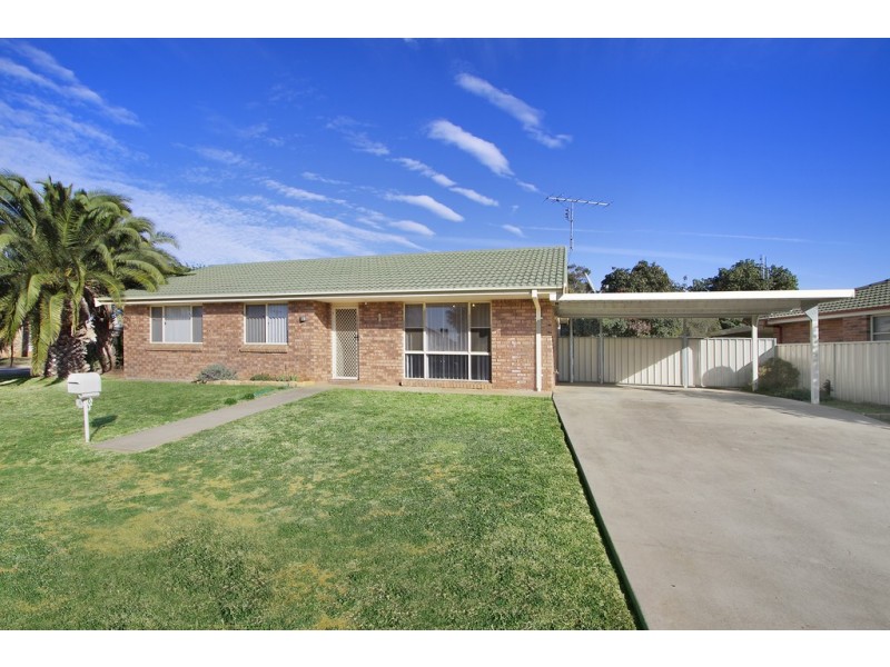 8 Mitchell Street, Tamworth NSW 2340