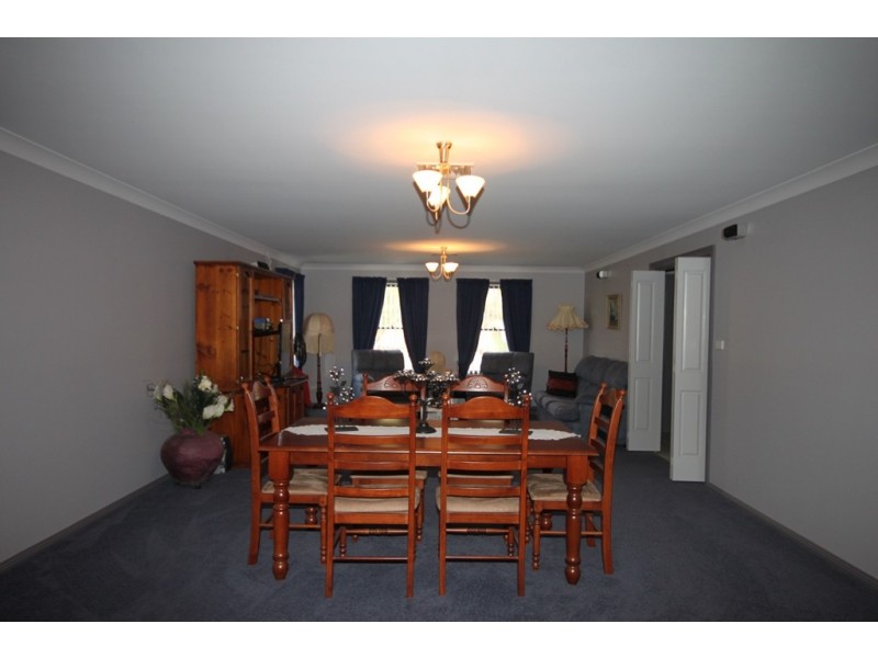 3 Errol Place, Tamworth NSW 2340