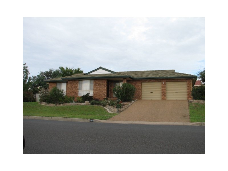 108 Edward Street, Hillvue NSW 2340