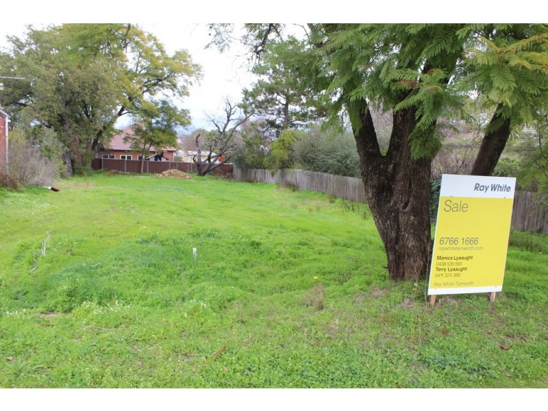 45 Napier Street, Tamworth NSW 2340