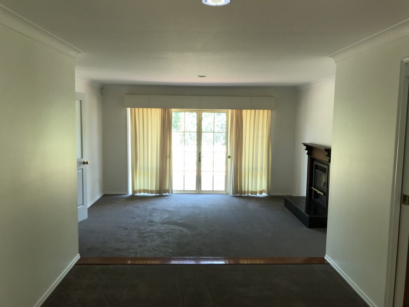65 Greg Norman Drive, Tamworth NSW 2340
