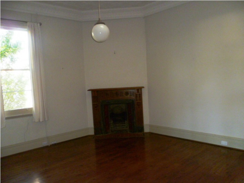 79 Carthage Street, Tamworth NSW 2340