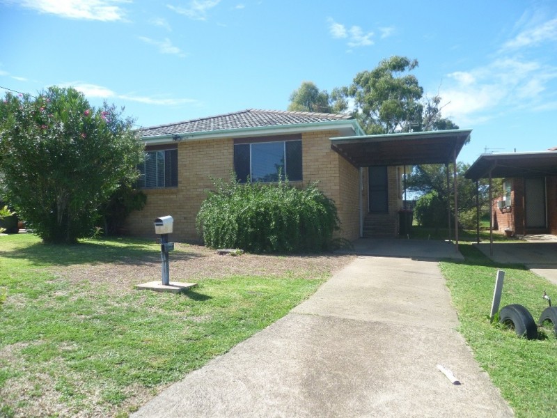 2 / 17 Yarmouth Parade, Tamworth NSW 2340