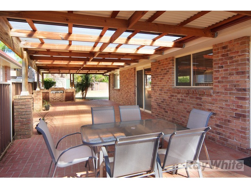 1 Noonga Crescent, Tamworth NSW 2340