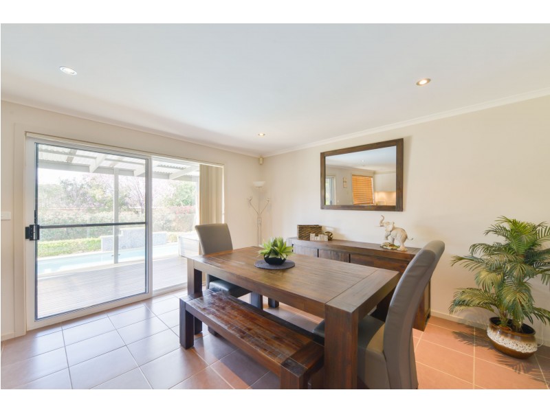 44 Greg Norman Drive, Tamworth NSW 2340