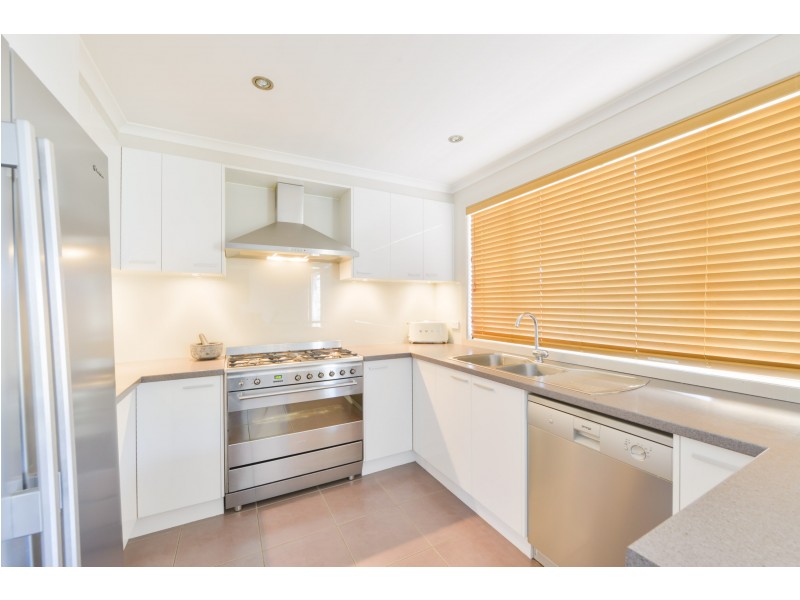 44 Greg Norman Drive, Tamworth NSW 2340