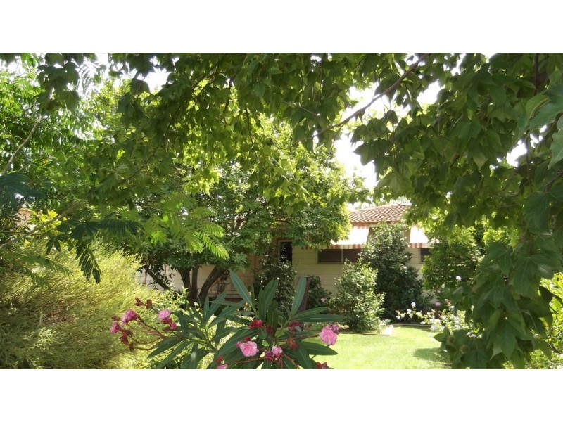 28 Manilla Road, Tamworth NSW 2340