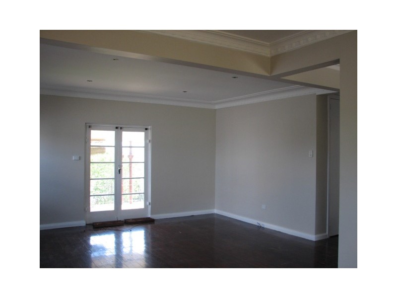 30 Peel Street, Tamworth NSW 2340