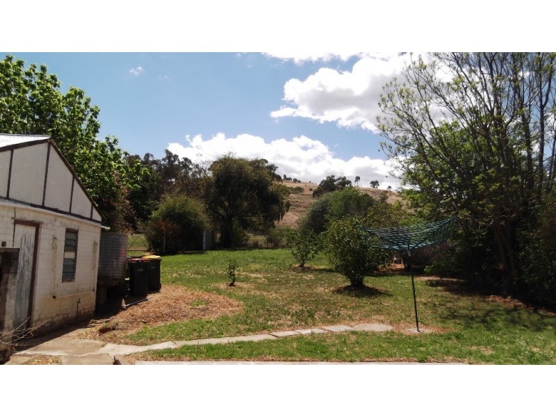 30 Peel Street, Tamworth NSW 2340