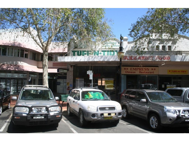 457 Peel Street, Tamworth NSW 2340