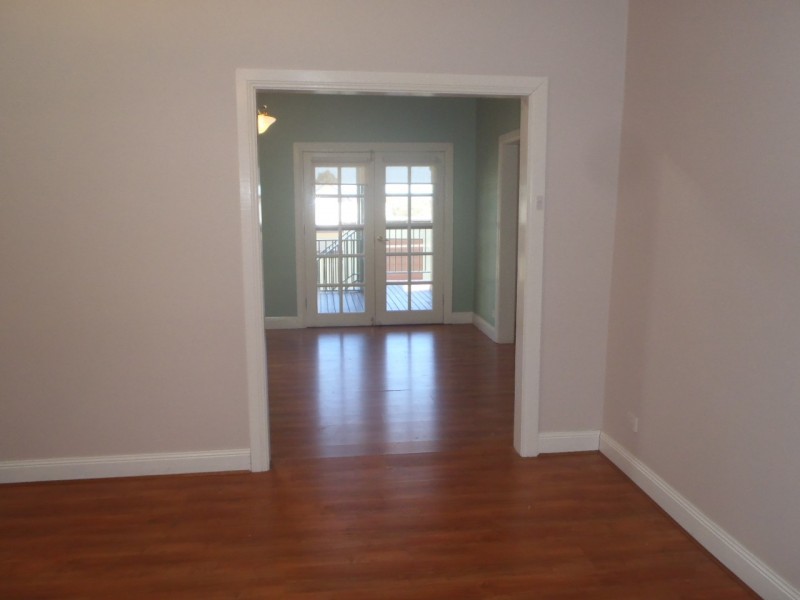 UPPER STREET, East Tamworth NSW 2340