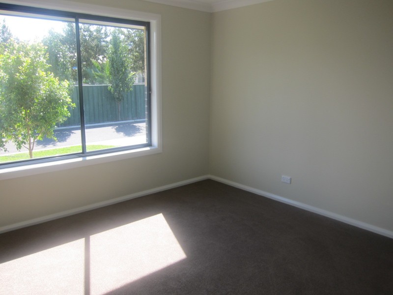 17 Warral Road, Tamworth NSW 2340