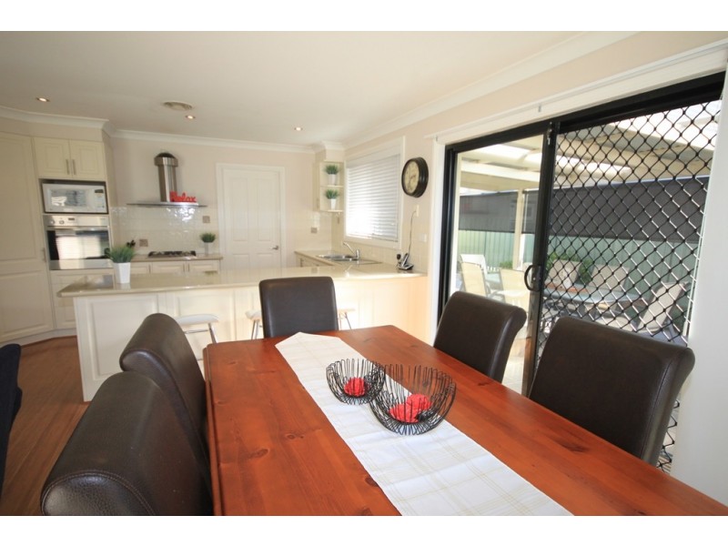 23 The Grange, Tamworth NSW 2340