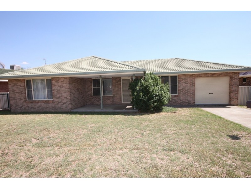 50 Susanne Street, Tamworth NSW 2340