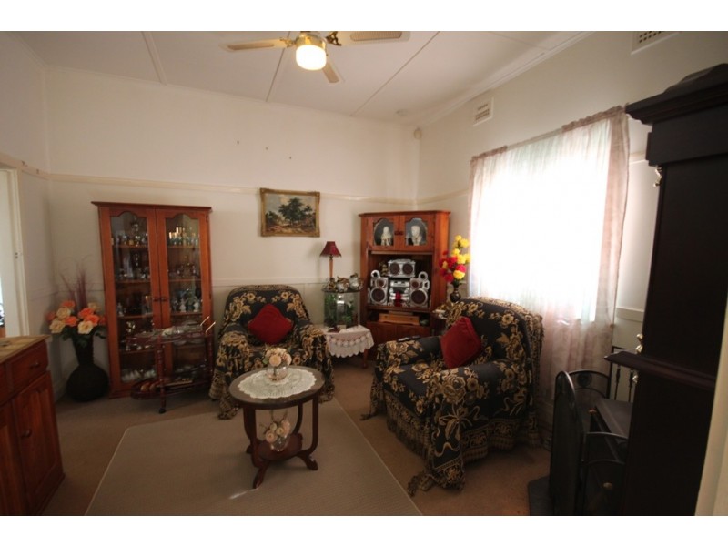 103 Denison Street, Tamworth NSW 2340