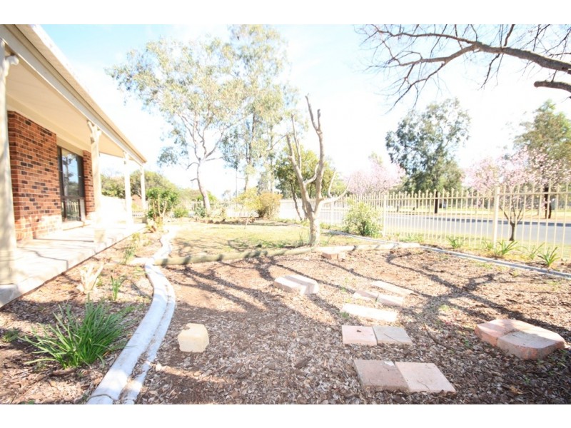 1 Garden Street, Tamworth NSW 2340