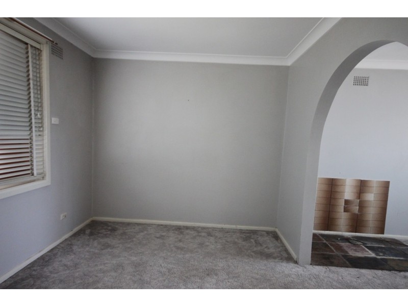 10 Larool Street, Tamworth NSW 2340