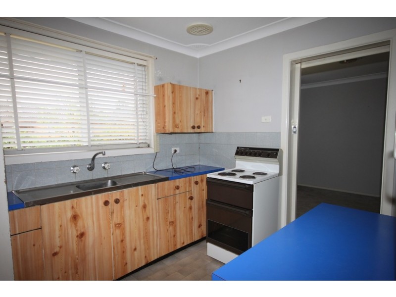 10 Larool Street, Tamworth NSW 2340