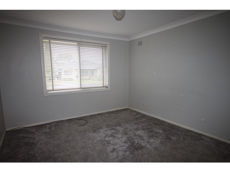 10 Larool Street, Tamworth NSW 2340