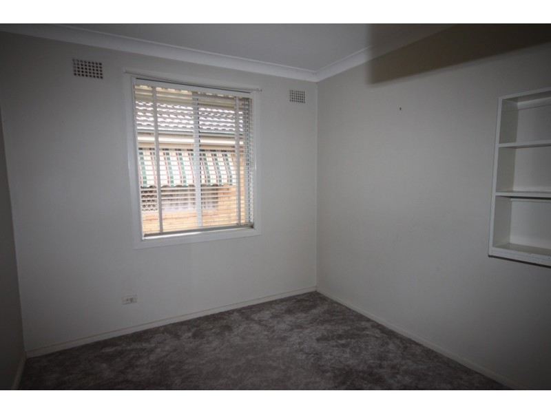 10 Larool Street, Tamworth NSW 2340