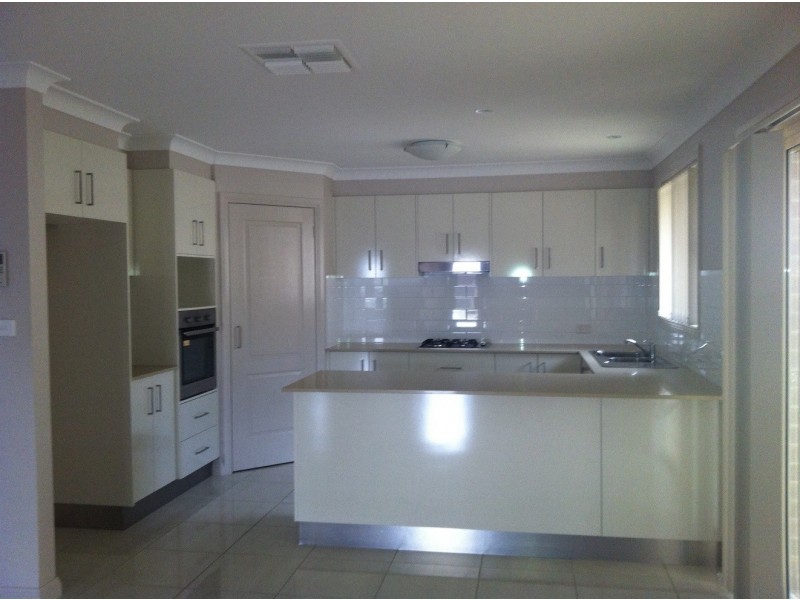 13 Mountain Gum Road, Calala NSW 2340