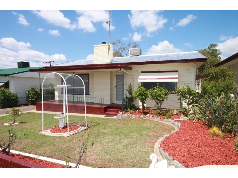 5 Churchill Street, Tamworth NSW 2340