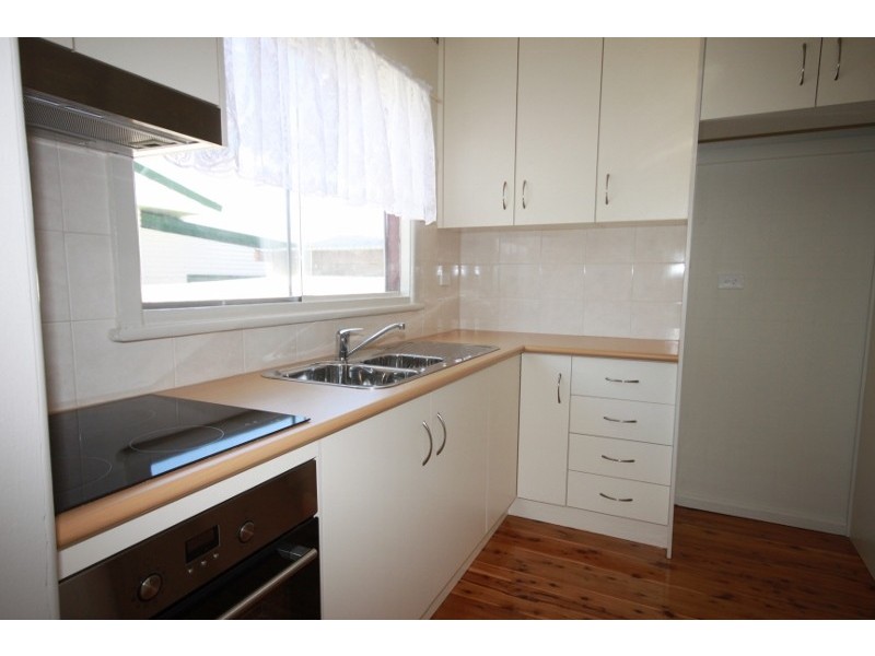 5 Churchill Street, Tamworth NSW 2340