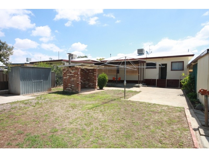 5 Churchill Street, Tamworth NSW 2340