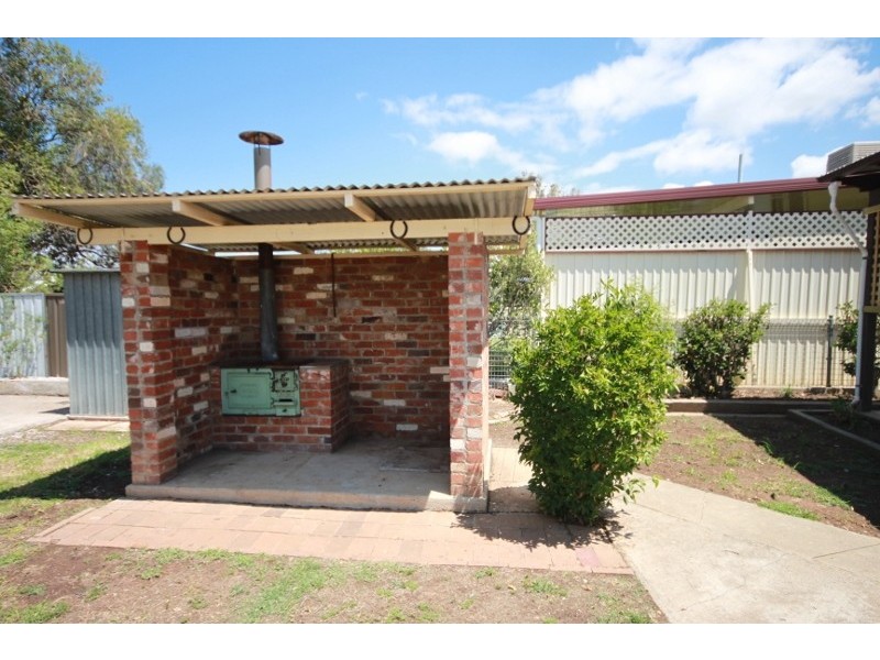 5 Churchill Street, Tamworth NSW 2340