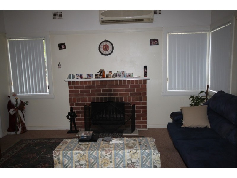 4 Bruce Street, Tamworth NSW 2340