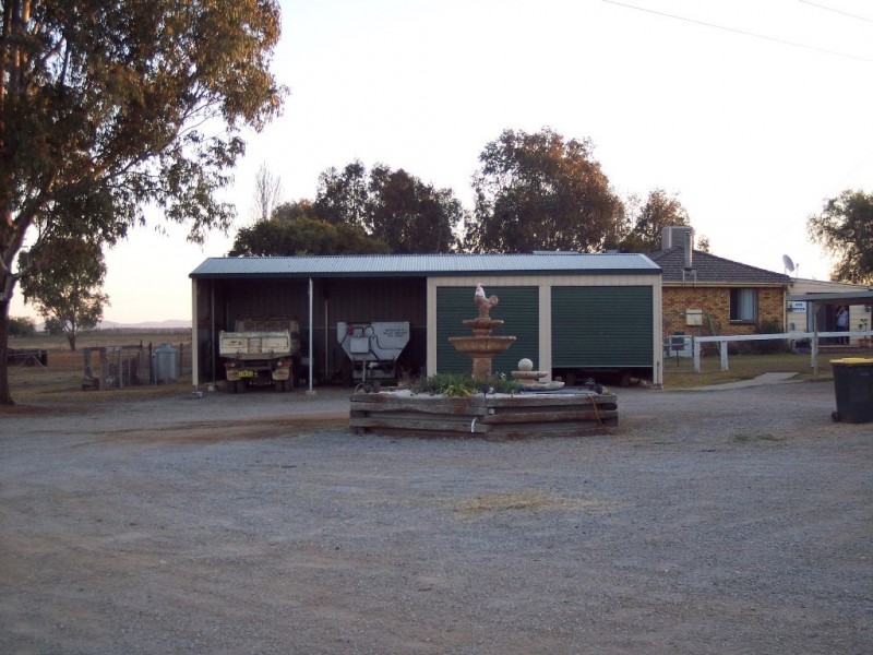 153 Byamee Lane, Tamworth NSW 2340