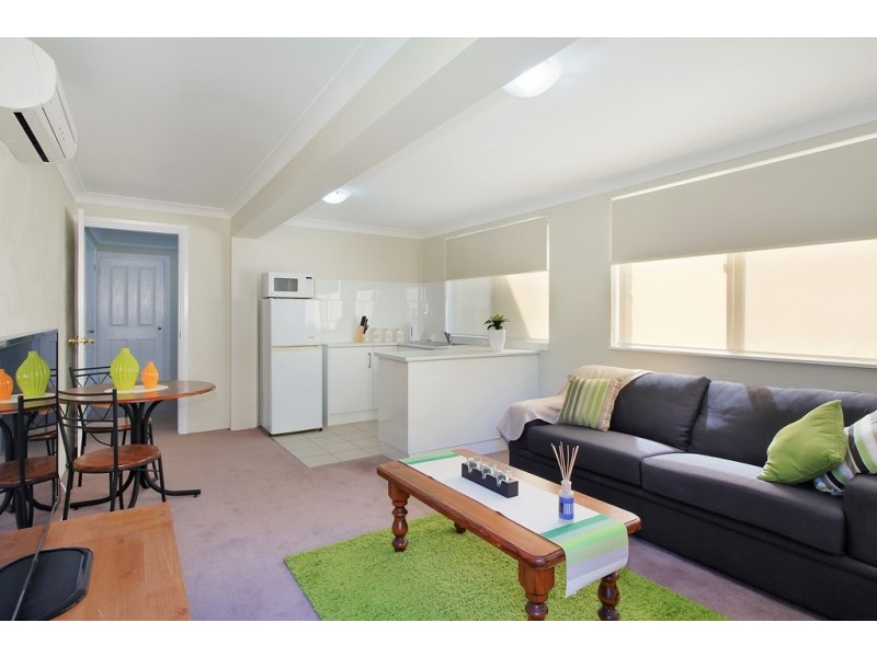 2 Poolya Avenue, Tamworth NSW 2340