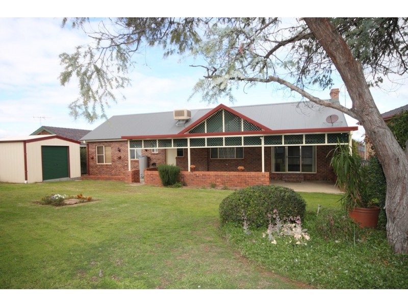 16 The Terrace, Tamworth NSW 2340