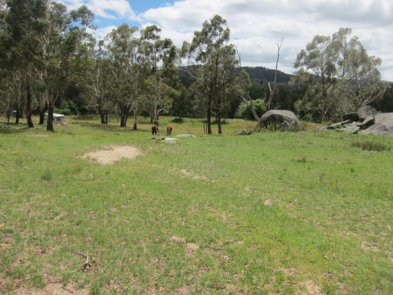 180 – 188 Caroline Street, Bendemeer NSW 2355