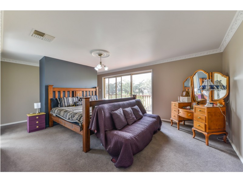 10 Matilda Place, Tamworth NSW 2340