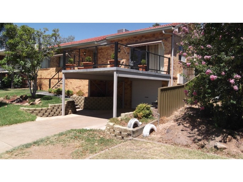 72 Edward Street, Tamworth NSW 2340
