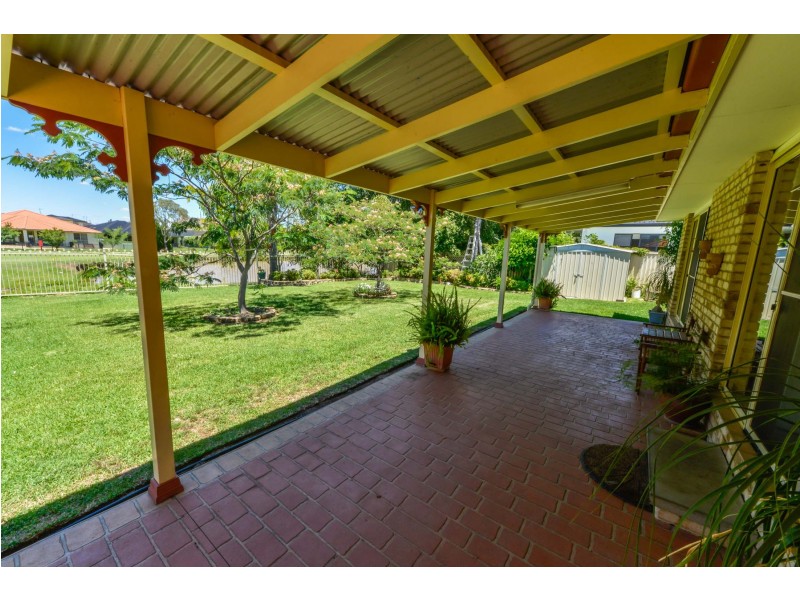 3 The Retreat, Tamworth NSW 2340
