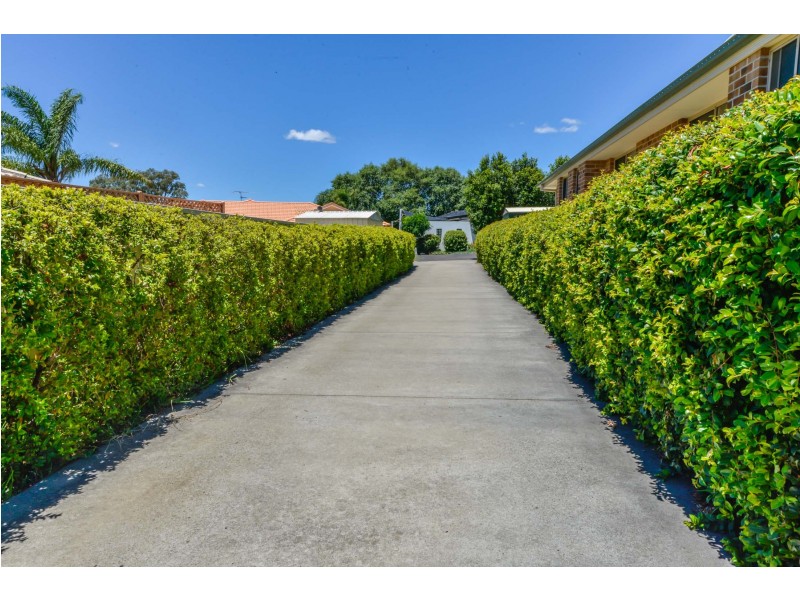 3 The Retreat, Tamworth NSW 2340