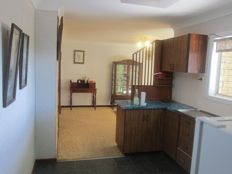 2/18 Graham Street, Tamworth NSW 2340