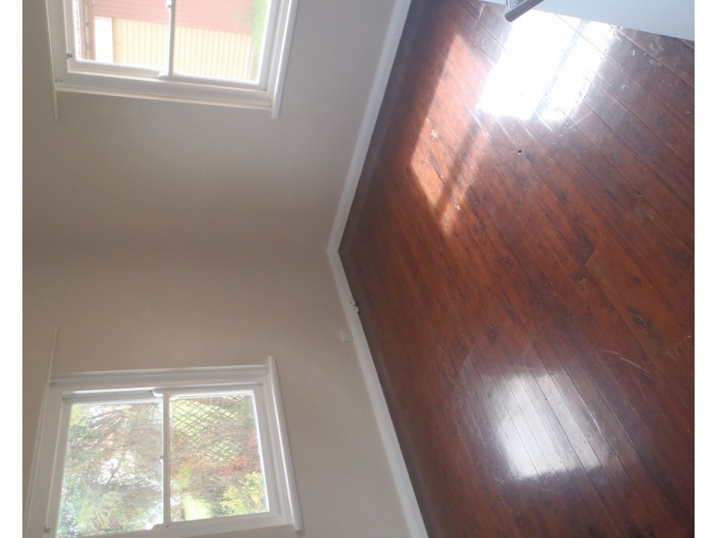 30 Peel Street, Tamworth NSW 2340