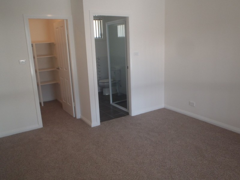 81A Belmore Street, Tamworth NSW 2340