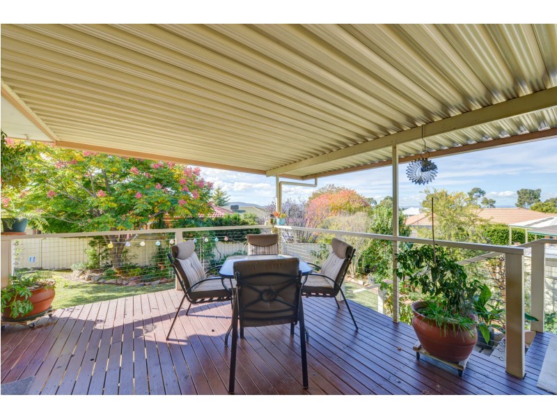 6 Stratford Place, Tamworth NSW 2340
