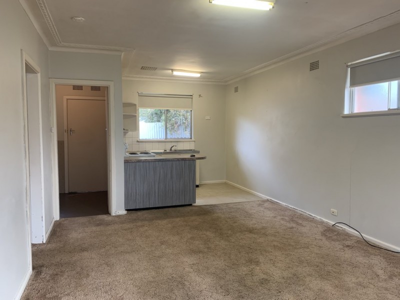 2/1 Melrose Street, Tamworth NSW 2340