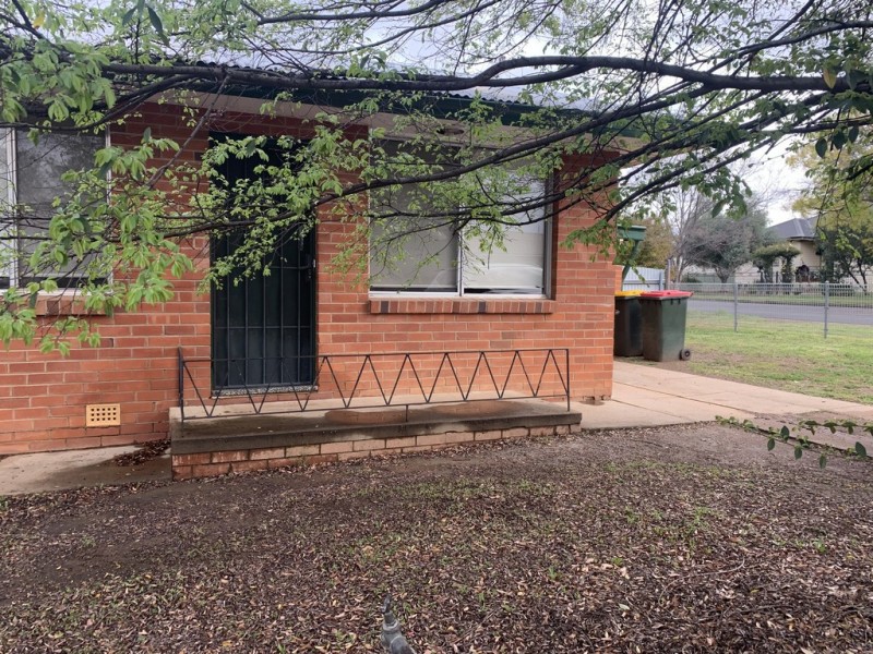 2/1 Melrose Street, Tamworth NSW 2340
