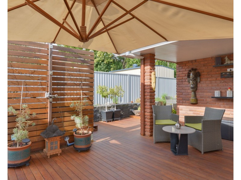 2/168 Carthage Street, Tamworth NSW 2340
