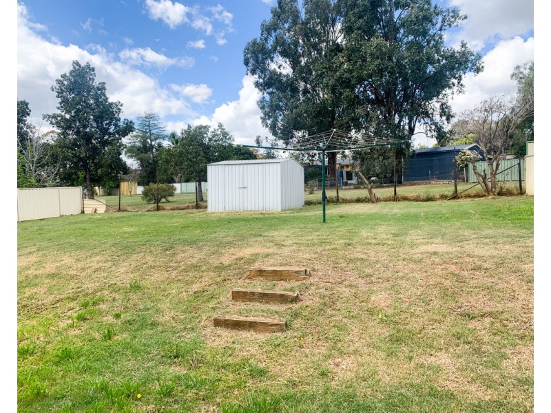 47 Peregrine Avenue, Tamworth NSW 2340