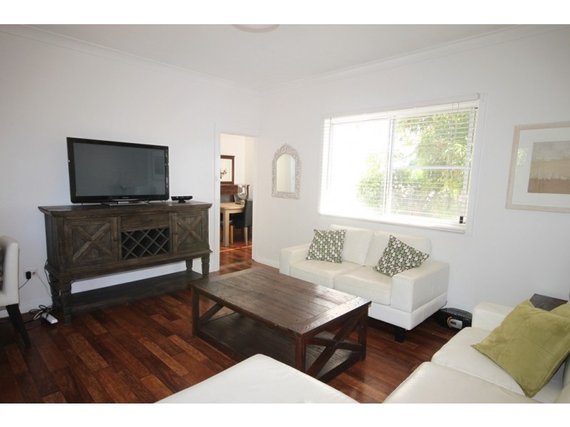 20 Holland Street, Tamworth NSW 2340